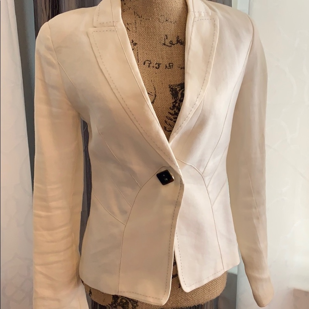 Zara white Blazer
